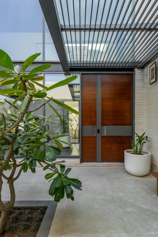206-W — Residential architectural photography, Lahore