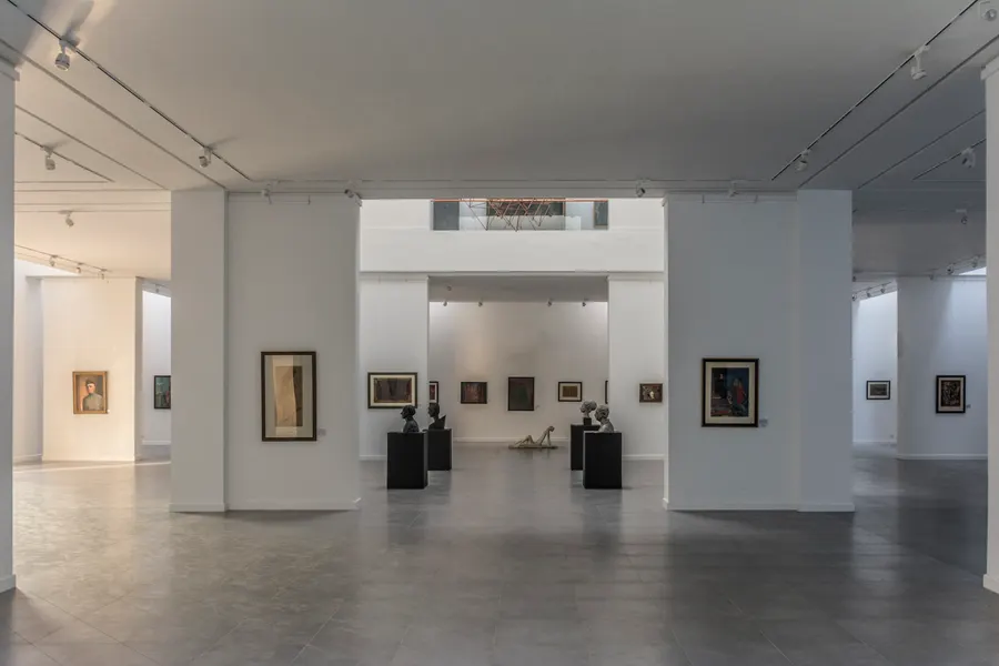 Alhamra Art Gallery — Civic architectural photography, Lahore