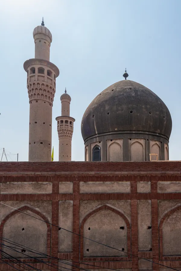 Baba Hassan Din Shrine — Religious architectural photography, Lahore