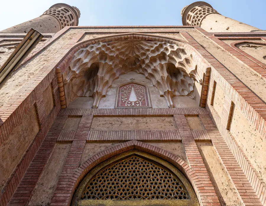 Baba Hassan Din Shrine — Religious architectural photography, Lahore