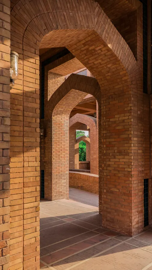 Grand Mosque Bahria Town — Religious architectural photography, Lahore