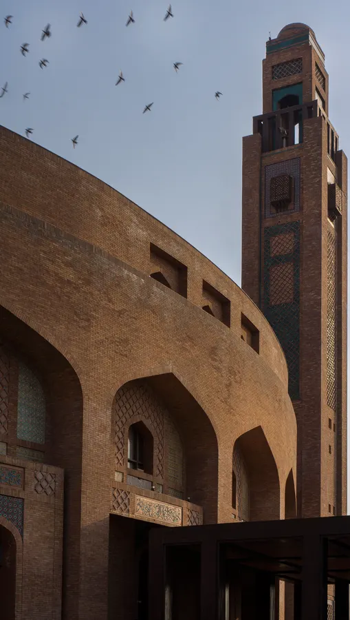 Grand Mosque Bahria Town — Religious architectural photography, Lahore