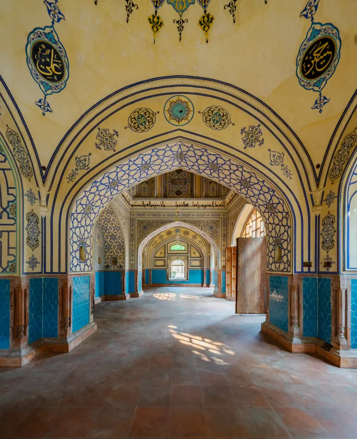 Sally Town Mosque — Religious architectural photography, Lahore